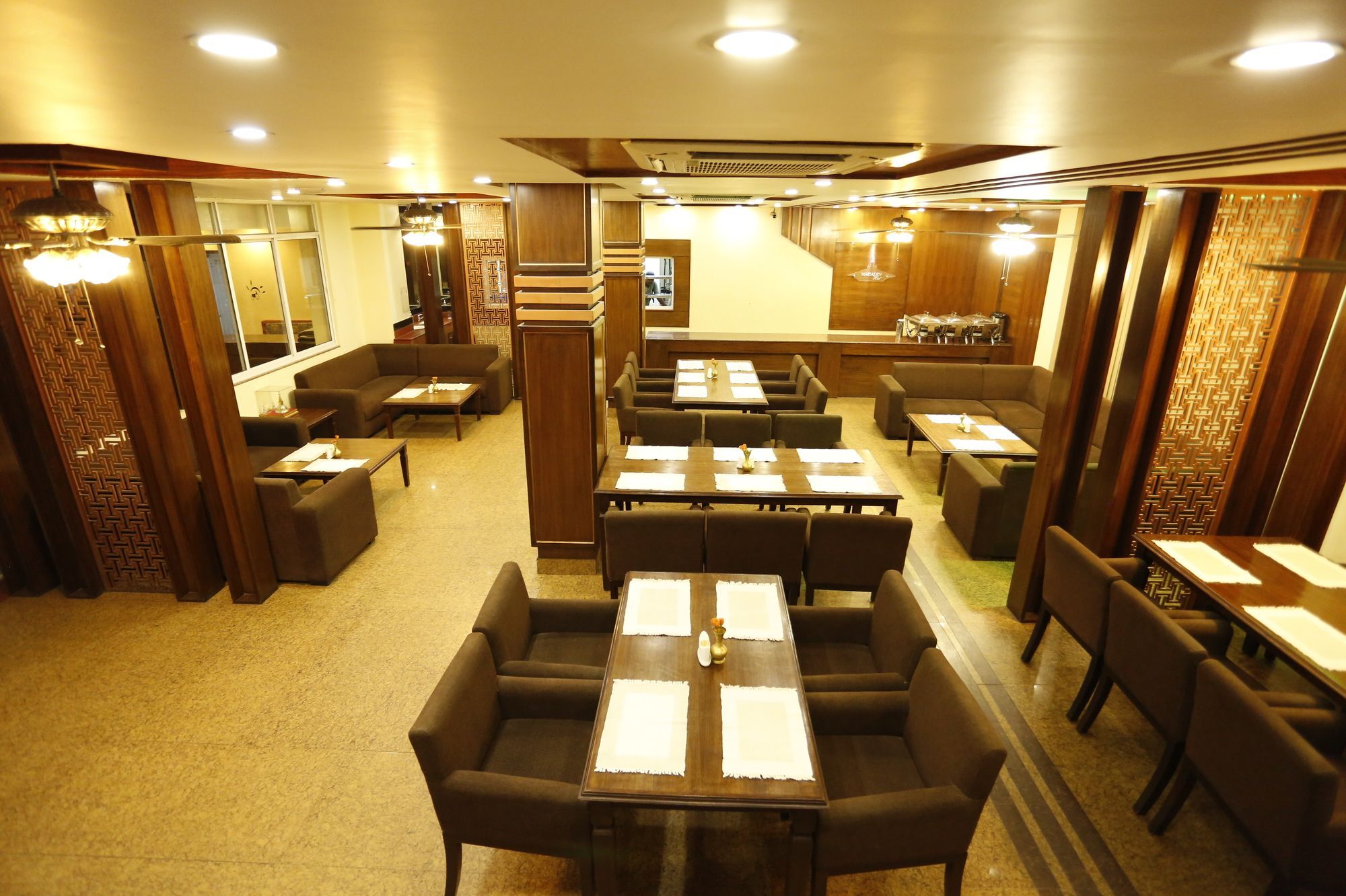 Mahadev Hotel Катманду Экстерьер фото